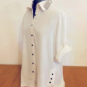 Brand New Oversized LNEN Blend Beautiful Blouse/ Ladies XL - Pit To Pit 60 cm